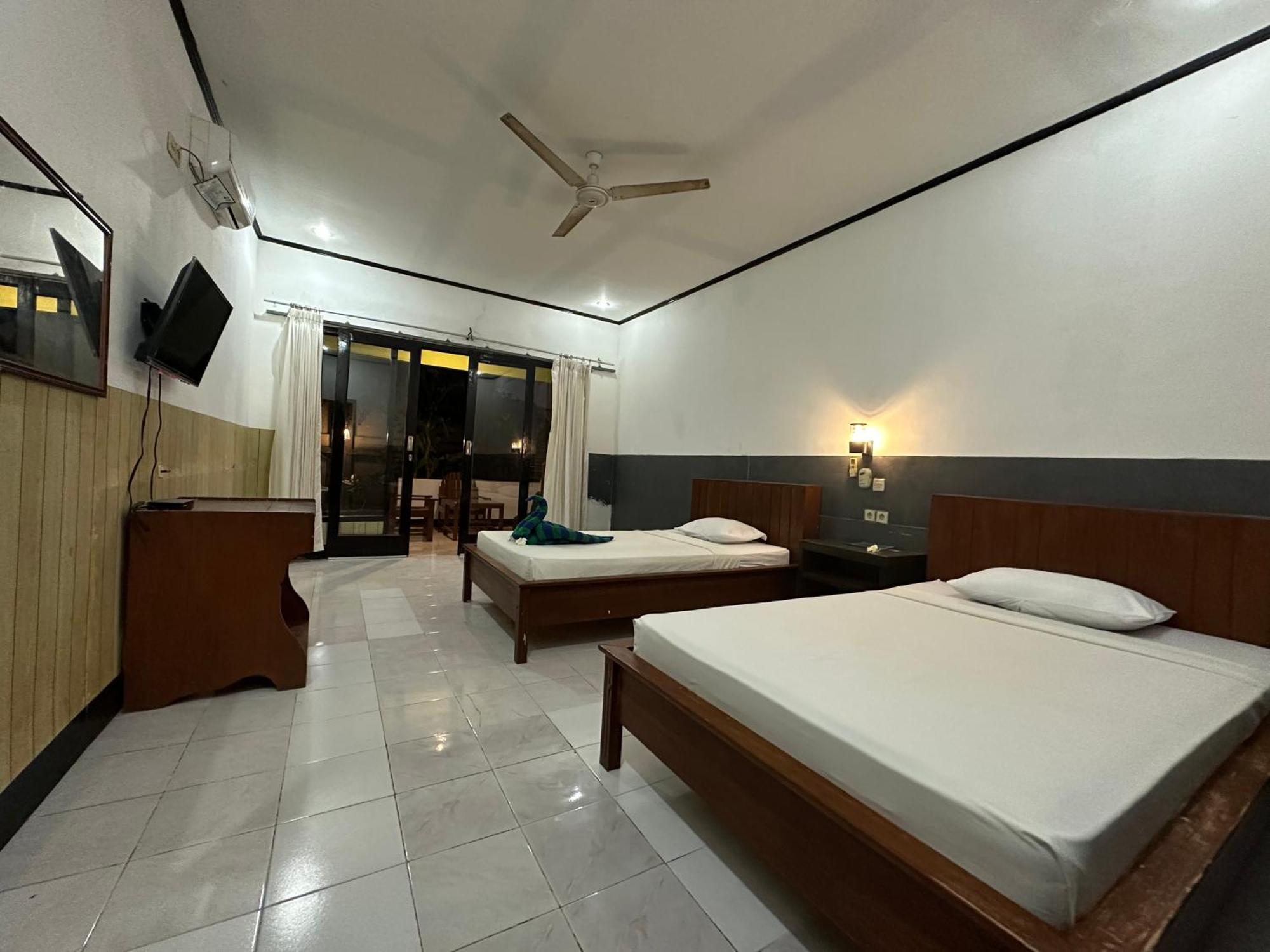 Creative Bungalow Beach Front Gili Trawangan Buitenkant foto